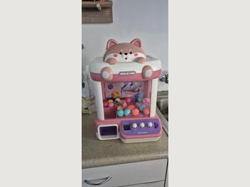 Image 1 of 5