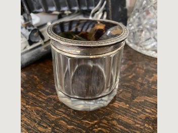 Image 1 of 5