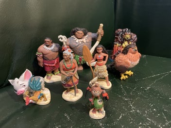 Image 1 of 7