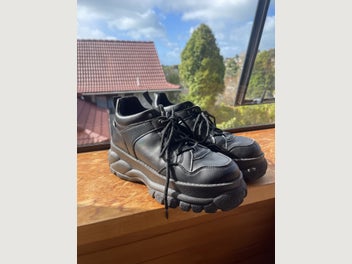 Image 1 of 5