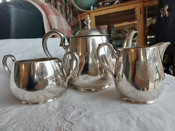 Image 1 of 14