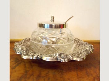 Image 1 of 3