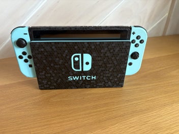 Image 1 of 5