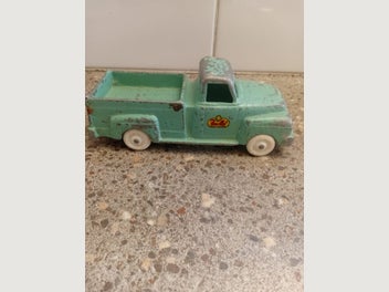 Image 1 of 5
