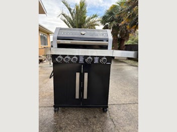 Image 1 of 7