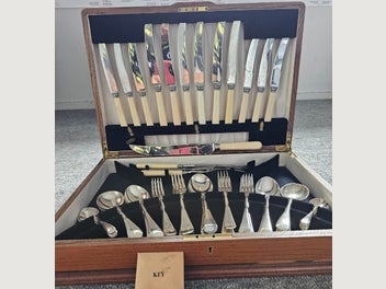 Image 1 of 6