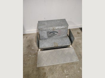 Image 1 of 7