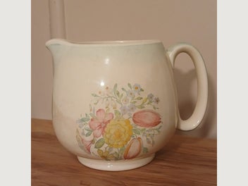 Image 1 of 7