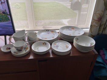 Image 1 of 4