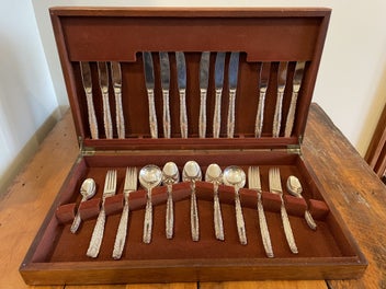 Image 1 of 2