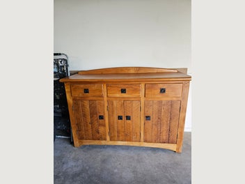 Image 1 of 8