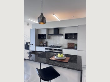 Image 1 of 14