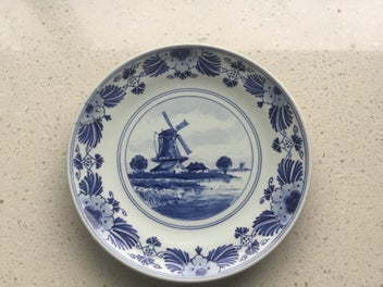 Image 1 of 5