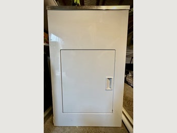 Image 1 of 3