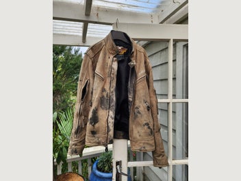 Image 1 of 3