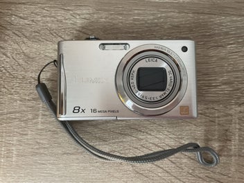 Image 1 of 6