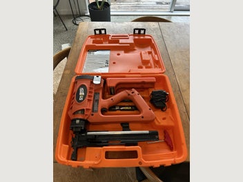 Image 1 of 1