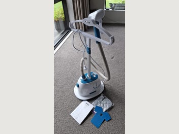 Image 1 of 4