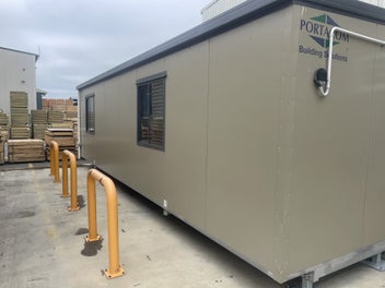 Image 1 of 6