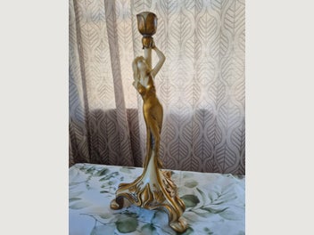 Image 1 of 14