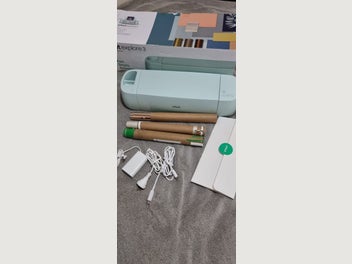 Image 1 of 6