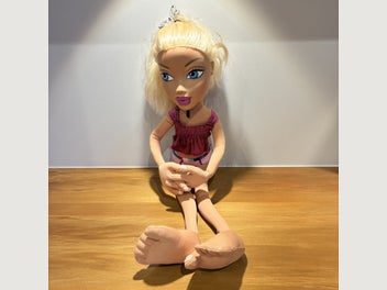 Image 1 of 8