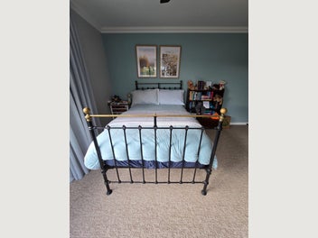 Image 1 of 8