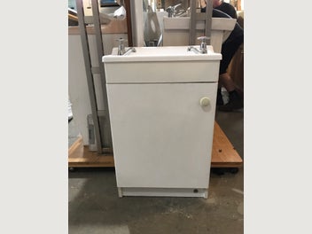Image 1 of 7