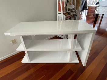 Image 1 of 4