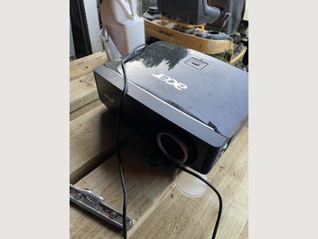 Image 1 of 6