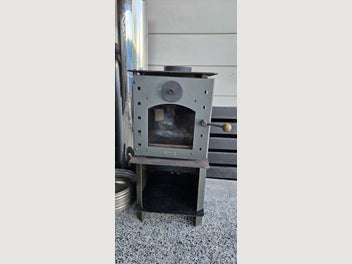 Image 1 of 5