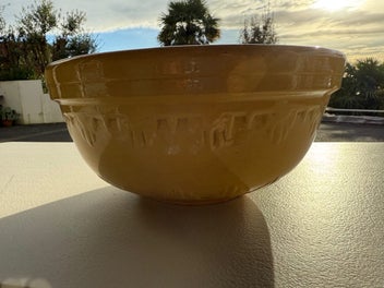 Image 1 of 18