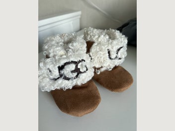 Image 1 of 5