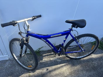 Image 1 of 6