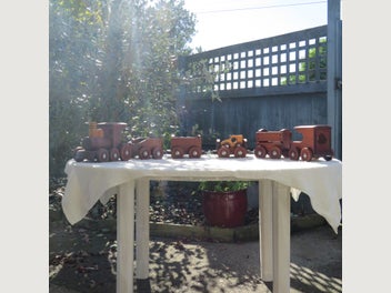 Image 1 of 7