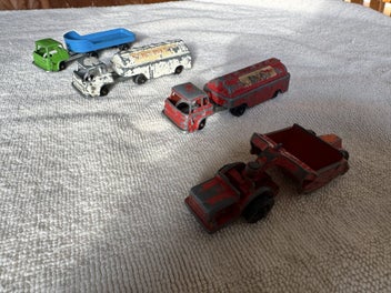 Image 1 of 3