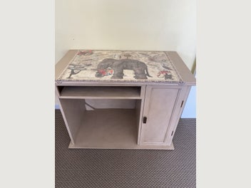 Image 1 of 5