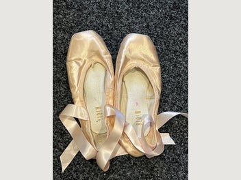 Image 1 of 4