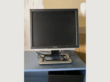 Image 1 of 3