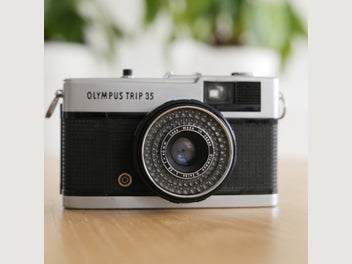 Image 1 of 8