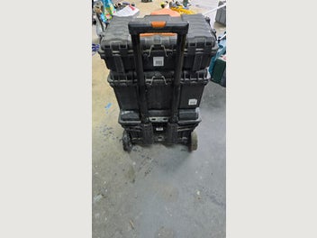 Image 1 of 7