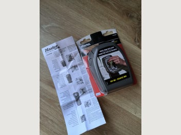 Image 1 of 6