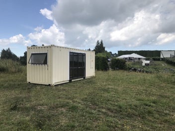 Image 1 of 4