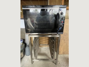 Image 1 of 7