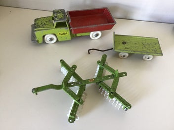 Image 1 of 5