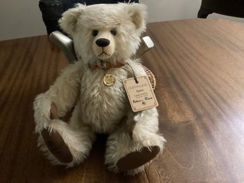 Image 1 of 4