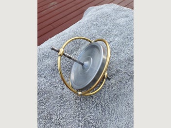 Image 1 of 3