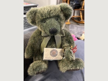 Image 1 of 3
