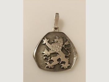 Image 1 of 3