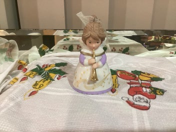 Image 1 of 6